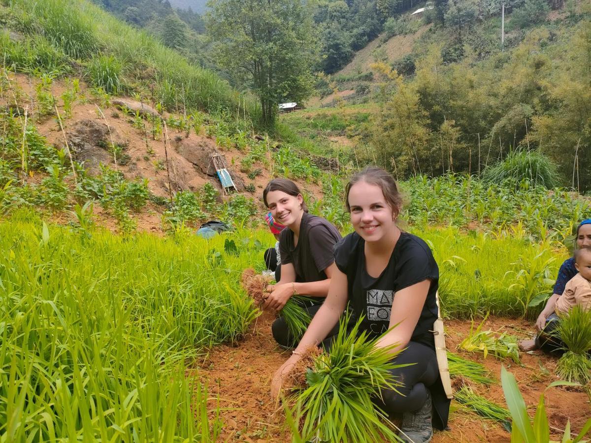 Indigenous Homestay- Trek- Food- Bus Mu Cang Chai Extérieur photo