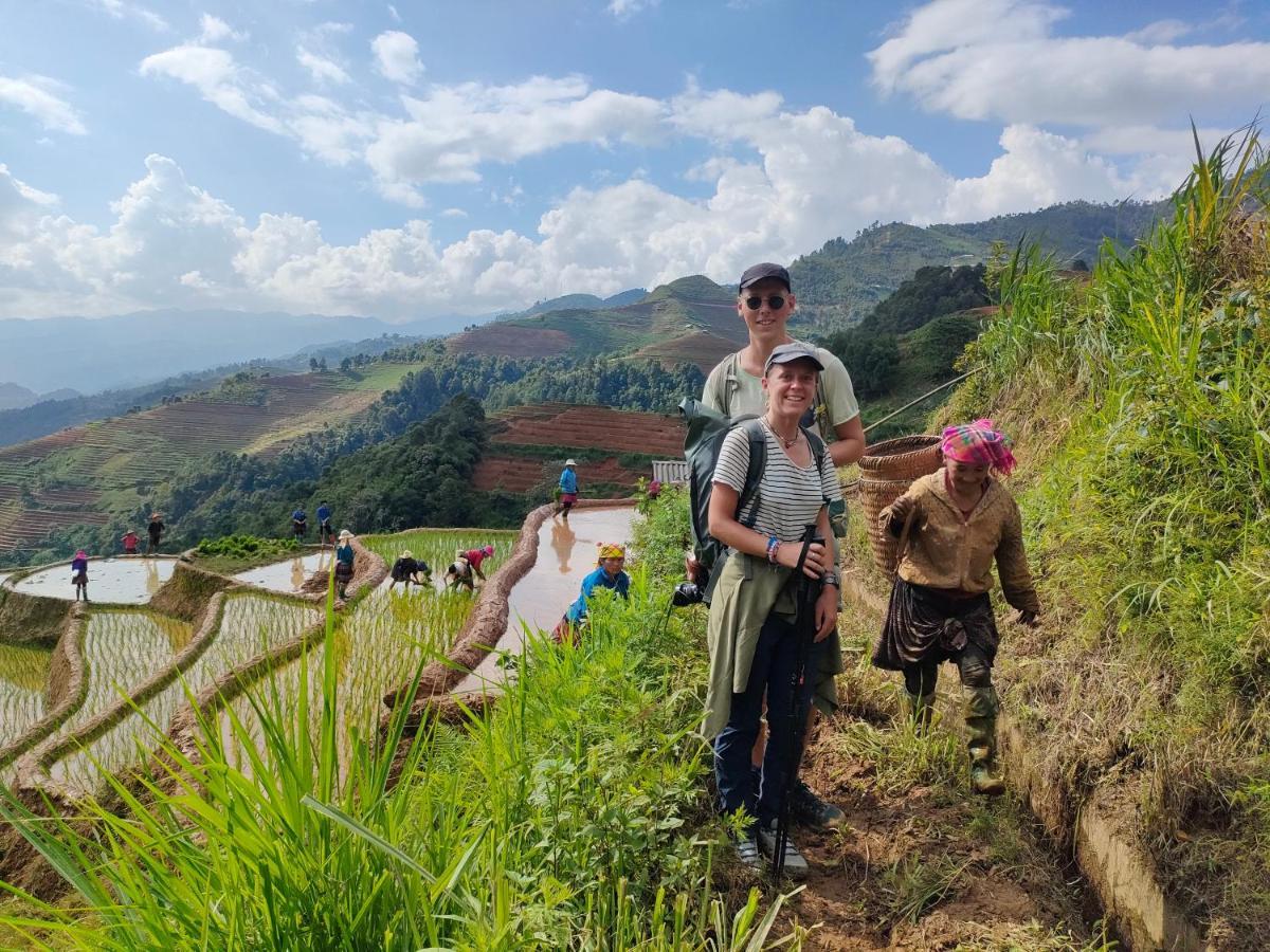 Indigenous Homestay- Trek- Food- Bus Mu Cang Chai Extérieur photo