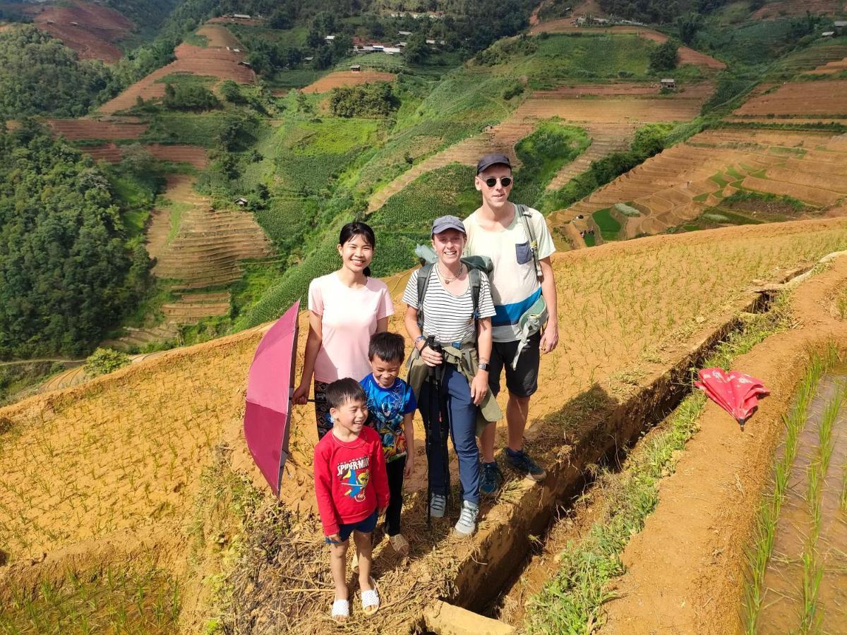 Indigenous Homestay- Trek- Food- Bus Mu Cang Chai Extérieur photo