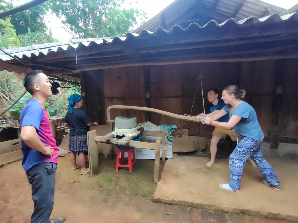 Indigenous Homestay- Trek- Food- Bus Mu Cang Chai Extérieur photo