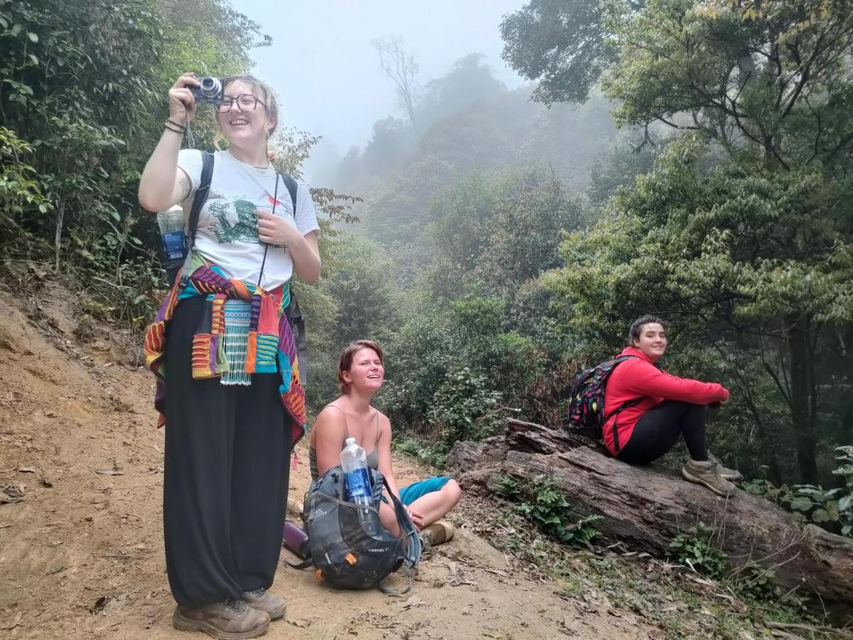 Indigenous Homestay- Trek- Food- Bus Mu Cang Chai Extérieur photo